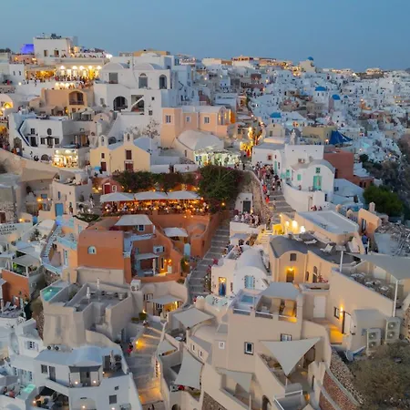 Art Maisons Castle 5* Oia (Santorini)